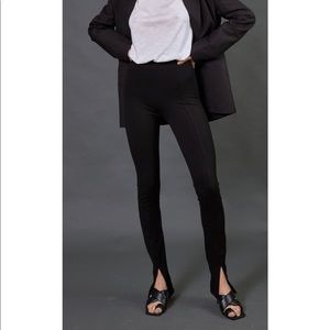 New Condition De Rococo Front Slit Black Leggings